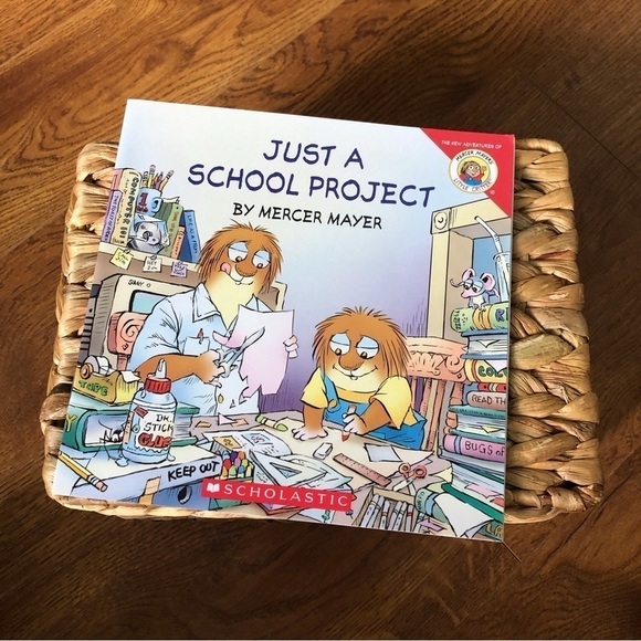 Just a School Project by: Mercer Mayer Children paperback book - Picture 1 of 3